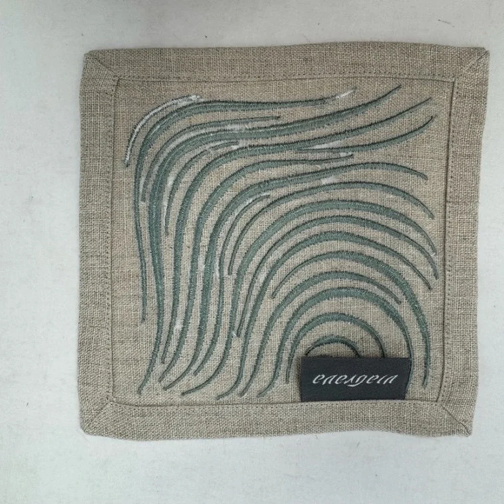 Viabrava‎ 100% Linen Embroidered Placemats Napkins 19 Pieces Abstract Tropical